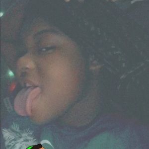 Meet your Posher, Tiffany